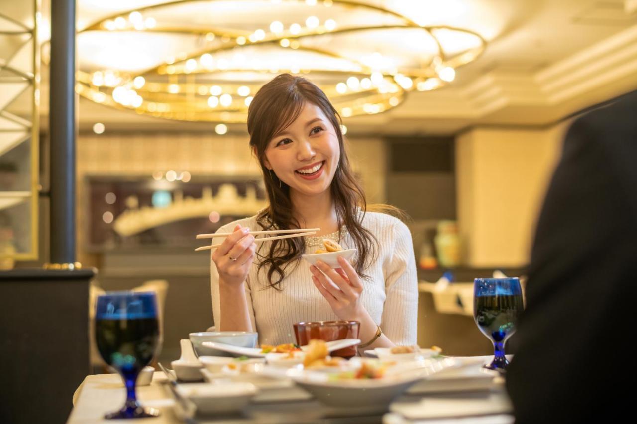 Niigata Grand Hotel Exterior photo
