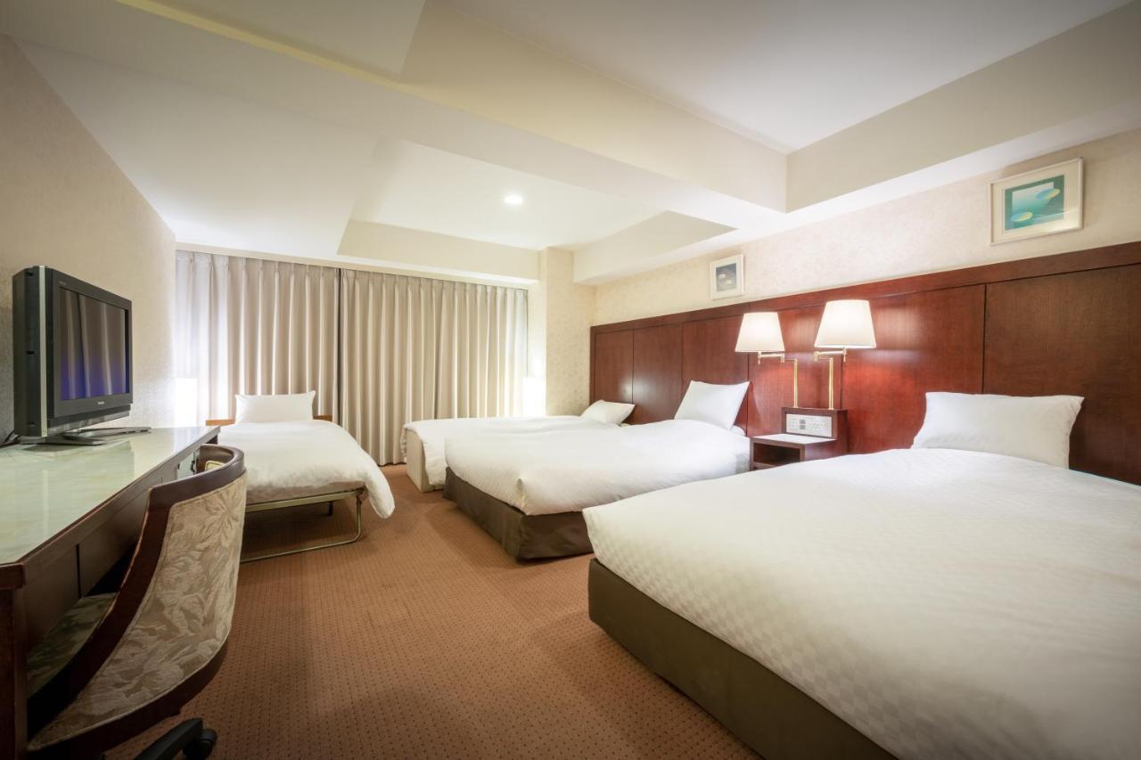 Niigata Grand Hotel Exterior photo